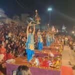 सेठानीघाट पर परम्परागत रूप से प्रत्येक पूर्णिमा को होने वाली माँ नर्मदाजी की महाआरती